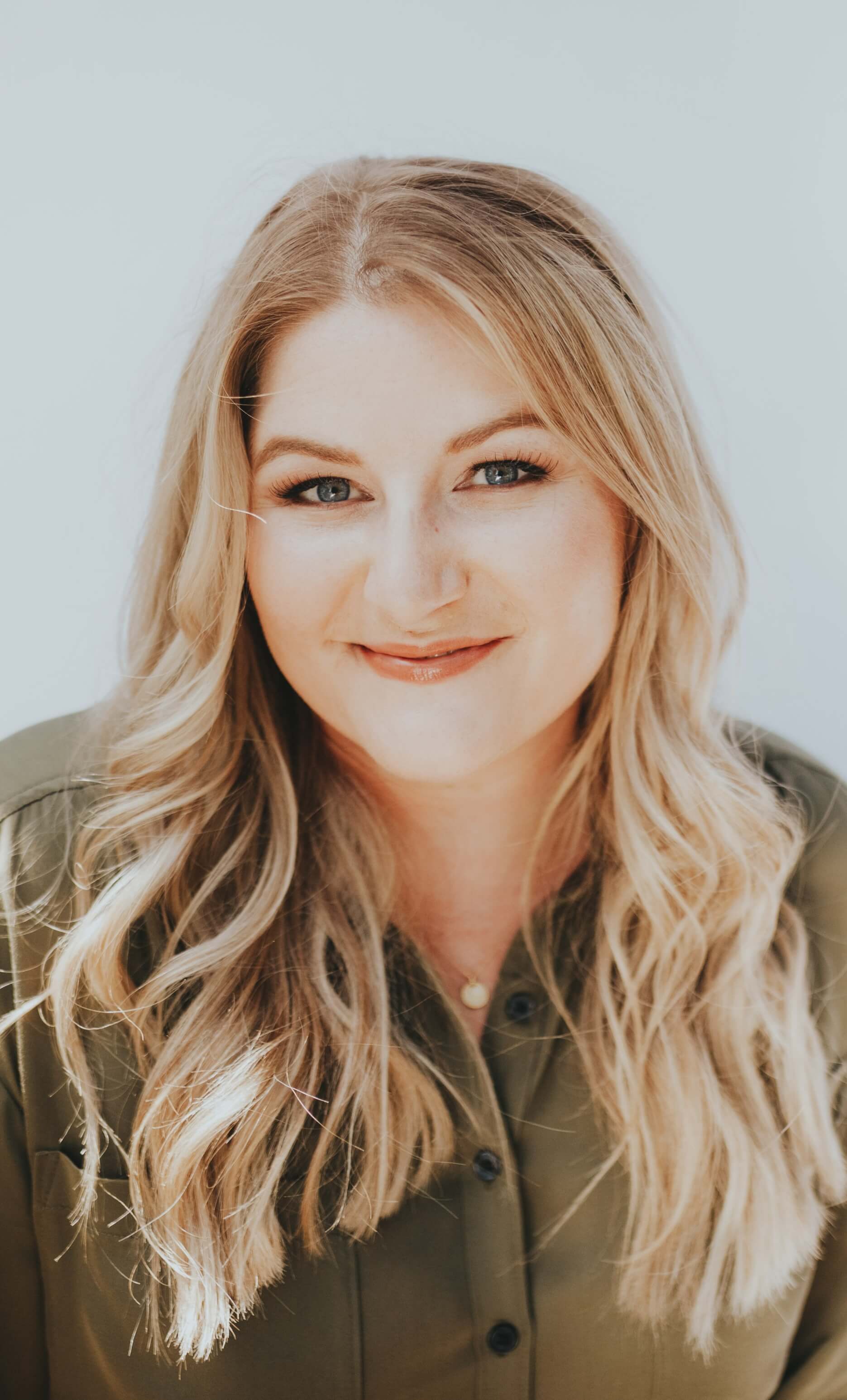Allison Frappier, Nashville real estate agent, professional headshot