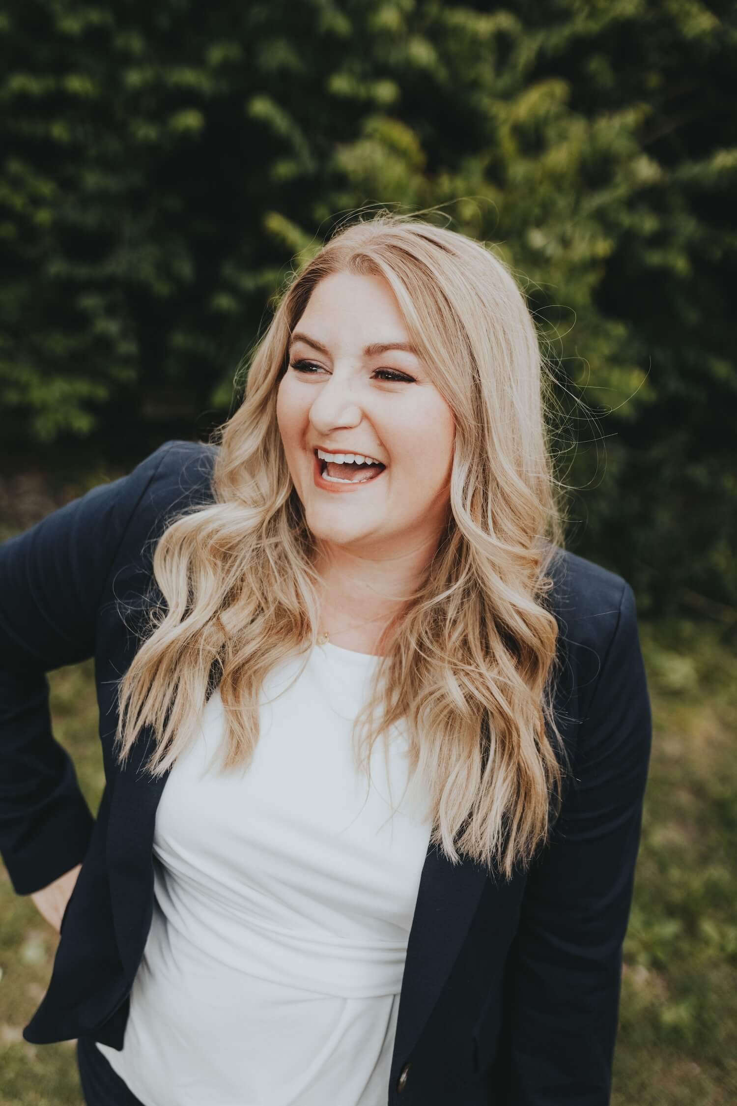 Allison Frappier, Nashville real estate agent, smiling